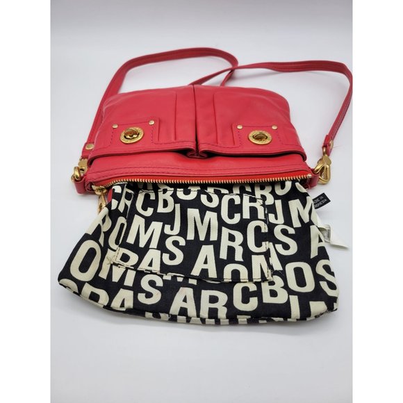 Marc By Marc Jacobs Gold Turnlock Crossbody Bag - Picture 9 of 12